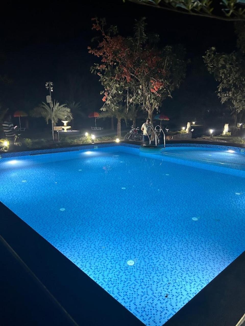 Grand Celebration Resort Neral Exterior foto