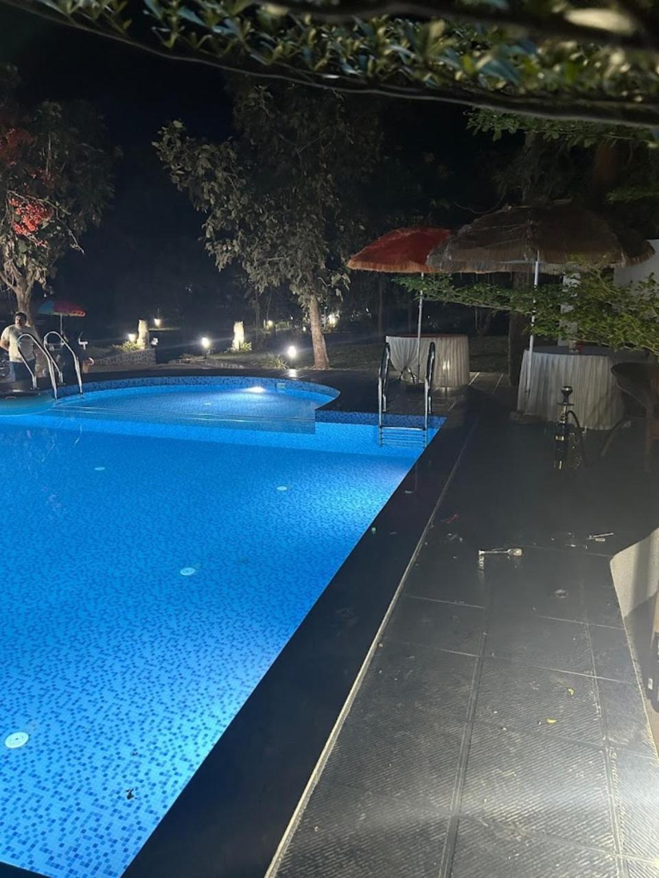 Grand Celebration Resort Neral Exterior foto